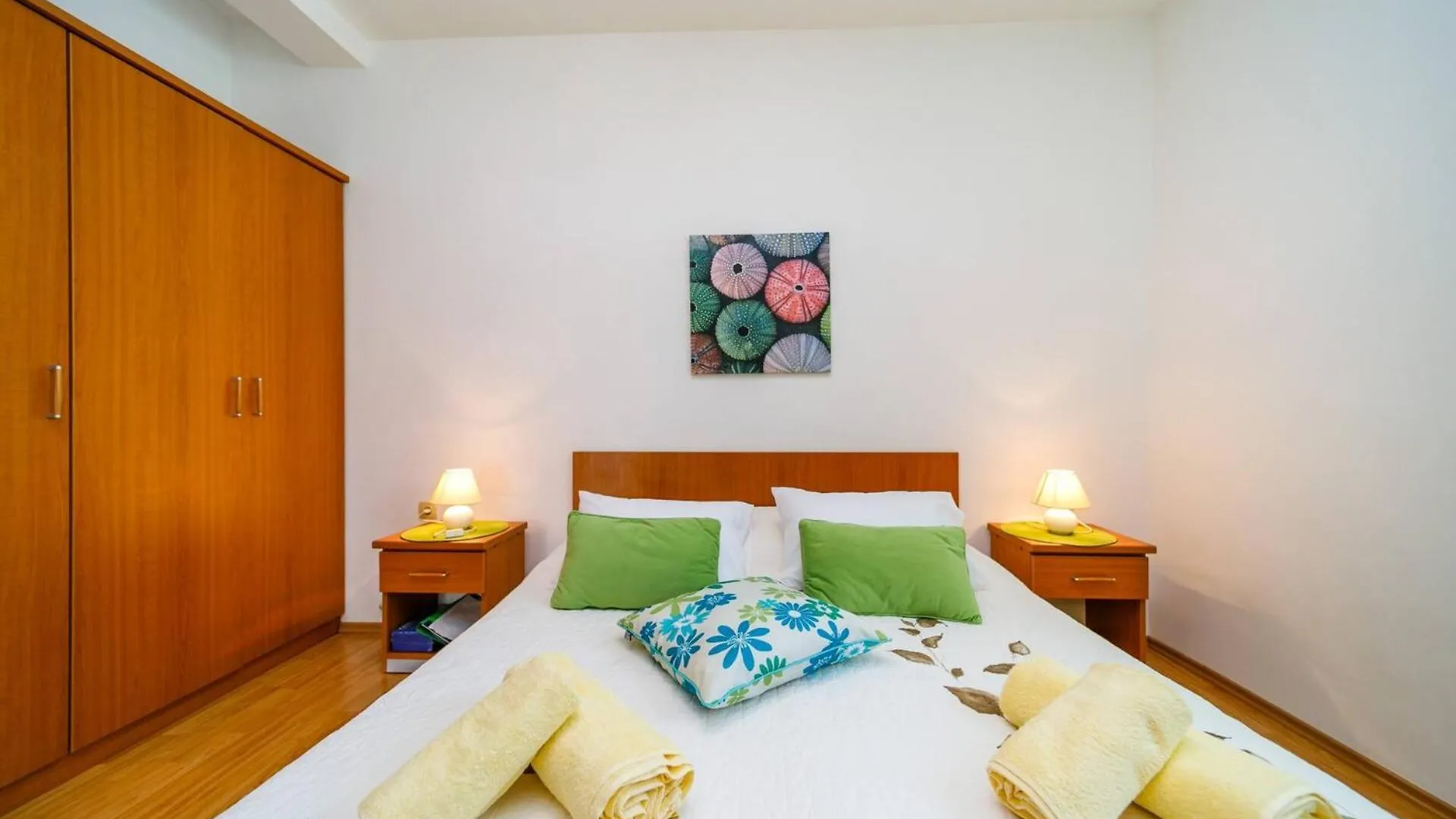 Guest house Apartments Paradiso Krk Town