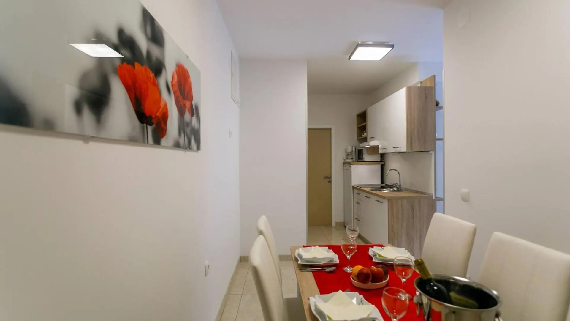 Apartments Paradiso Krk Town Guest house