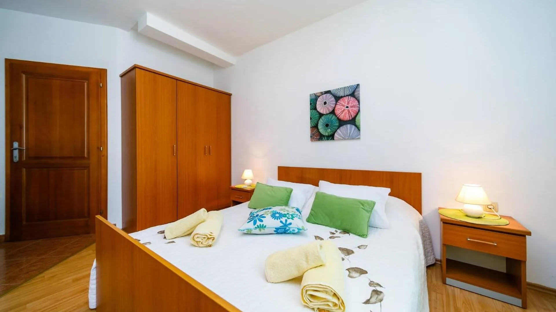 Apartments Paradiso Krk Town Guest house